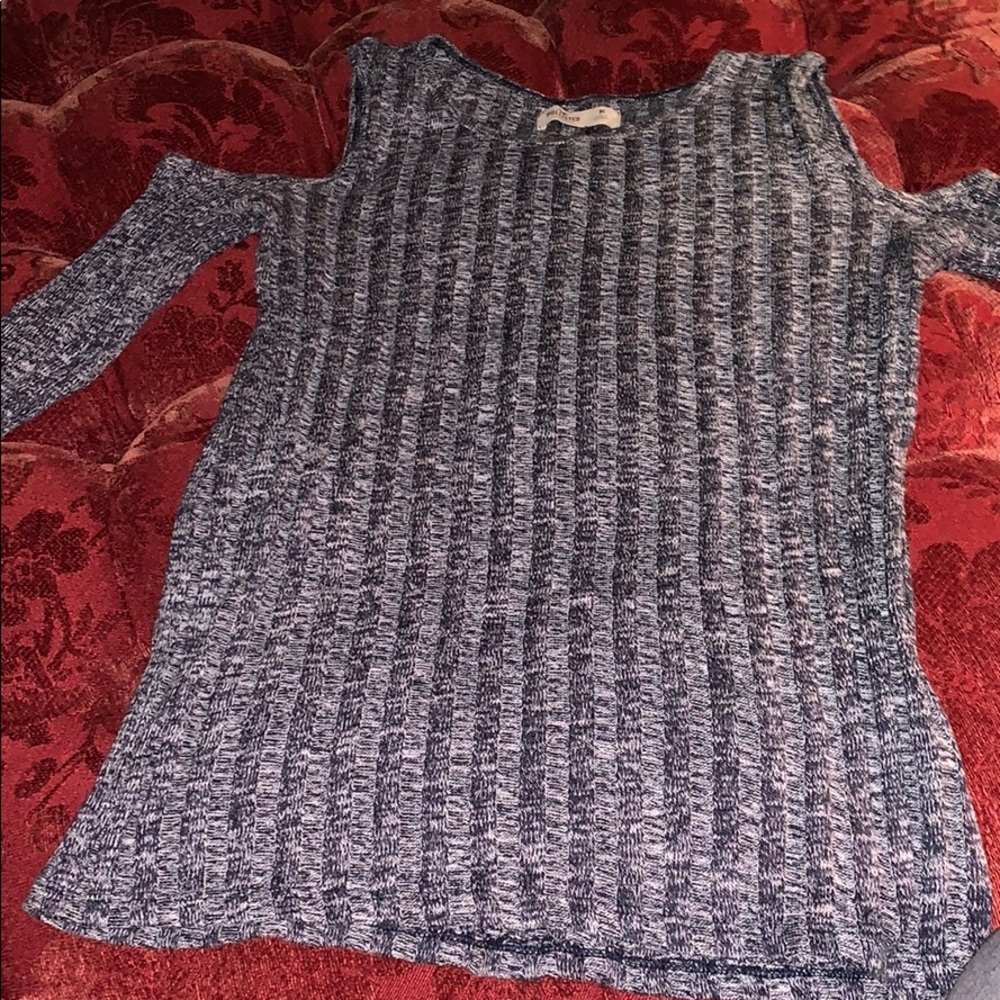 Holister long sleeve shoulder cut out shirt